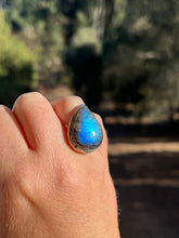 Load image into Gallery viewer, Labradorite Teardrop Sterling Silver Ring