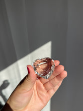 Load image into Gallery viewer, Quartz Heart 30KG