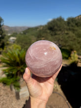 Load image into Gallery viewer, Rose Quartz Sphere 165WI