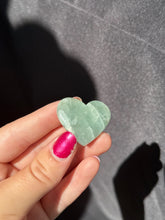 Load image into Gallery viewer, Aquamarine Heart Cab 20HY