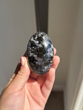 Load image into Gallery viewer, Indigo Gabbro Palm Stone Intuitively Selected 25AH
