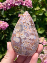 Load image into Gallery viewer, Pink Amethyst Druzy Flame