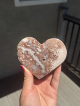 Load image into Gallery viewer, Pink Amethyst Flower Agate Heart 78CD