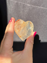 Load image into Gallery viewer, Golden Healer Heart 14HG
