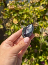 Load image into Gallery viewer, Blue Fluorite Heart 40LBE