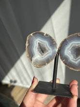 Load image into Gallery viewer, Agate Sliced Butterfly Pair 45HN