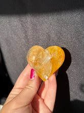 Load image into Gallery viewer, Golden Healer Heart 20HF