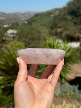 Load image into Gallery viewer, Rose Quartz Bowl 33ER