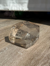 Load image into Gallery viewer, Smokey Quartz Geometric 88HP