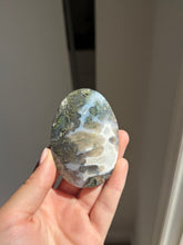 Load image into Gallery viewer, Moss Agate Palm Stone Intuitively Selected 25KI