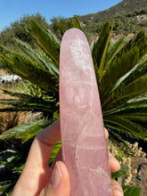 Load image into Gallery viewer, Rose Quartz Wand 35PK