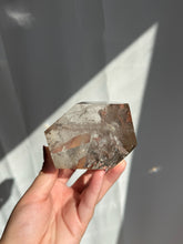 Load image into Gallery viewer, Smokey Quartz Geometric 88HP
