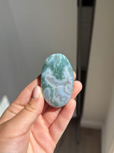Load image into Gallery viewer, Moss Agate Palm Stone Intuitively Selected 18KP