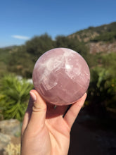Load image into Gallery viewer, Rose Quartz Sphere 65CA