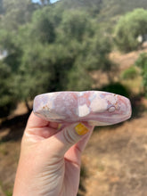 Load image into Gallery viewer, Lavender Pink Amethyst