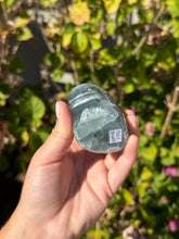 Load image into Gallery viewer, Blue Fluorite Freeform 70VK