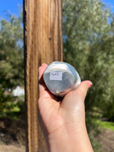 Load image into Gallery viewer, Orca Agate Dome