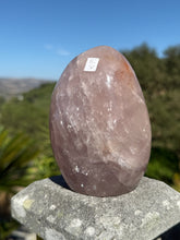 Load image into Gallery viewer, Rose Quartz Freeform 68TA