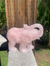Load image into Gallery viewer, Rose Quartz Elephant