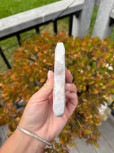 Load image into Gallery viewer, Pink Flower Agate TV