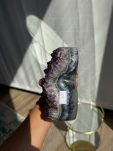 Load image into Gallery viewer, Amethyst Heart with Stand 170HK