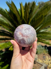 Load image into Gallery viewer, Pink Amethyst Sphere 130EP