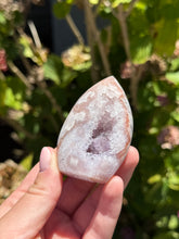Load image into Gallery viewer, Pink Amethyst Flame 34BF