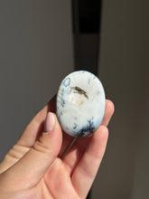 Load image into Gallery viewer, Dendritic Agate Palm Stone 18KT