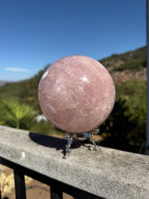 Load image into Gallery viewer, Rose Quartz Sphere 265PV