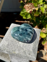 Load image into Gallery viewer, Blue Fluorite Heart 120VI