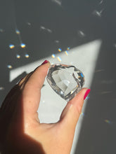 Load image into Gallery viewer, Quartz Heart 35KH
