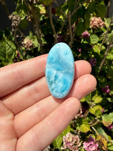 Load image into Gallery viewer, Larimar Oval 72LN