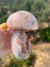 Load image into Gallery viewer, Pink Amethyst Large Mushroom