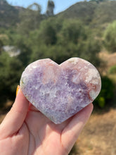 Load image into Gallery viewer, Lavender Pink Amethyst Heart