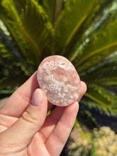 Load image into Gallery viewer, Pink Amethyst Palm Stone 14BA