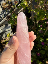 Load image into Gallery viewer, Rose Quartz Wand 35PK