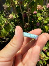 Load image into Gallery viewer, Larimar Oval 82LB