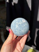 Load image into Gallery viewer, Blue Calcite Sphere 40HCA