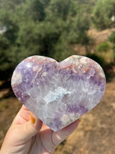 Load image into Gallery viewer, Lavender Pink Amethyst Heart