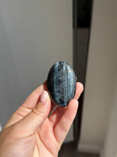 Load image into Gallery viewer, Blue Tigers Eye Palm Stone 16KO