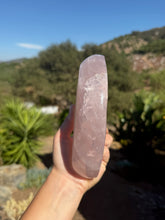 Load image into Gallery viewer, Rose Quartz Bowl 55EB