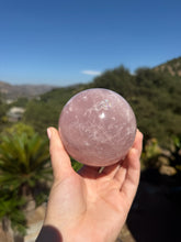 Load image into Gallery viewer, Rose Quartz Sphere 132CC