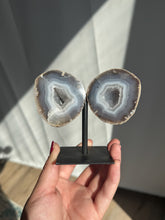 Load image into Gallery viewer, Agate Sliced Butterfly Pair 45HN