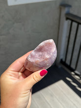 Load image into Gallery viewer, Lavender Pink Amethyst Flower Agate Flame 58CA