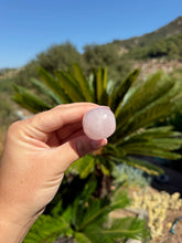 Load image into Gallery viewer, Rose Quartz Mushroom 12KB