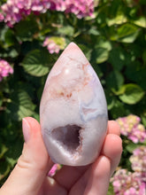 Load image into Gallery viewer, Pink Amethyst Druzy Flame