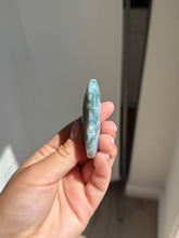 Load image into Gallery viewer, Moss Agate Palm Stone Intuitively Selected 18KP