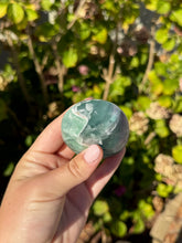 Load image into Gallery viewer, Blue Fluorite Palm Stone 80VB