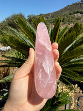 Load image into Gallery viewer, Rose Quartz Wand 35PK