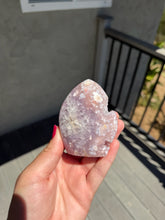 Load image into Gallery viewer, Lavender Pink Amethyst Flower Agate Flame 58CA